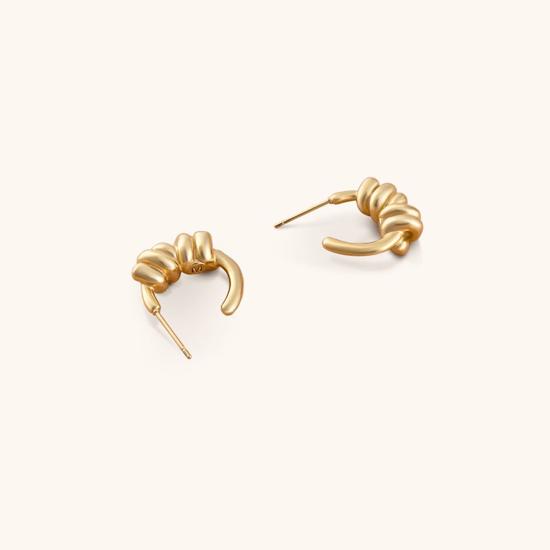 Golden Spiral Hoops Earrings - 18K Gold Plated - Jewelry de Corner