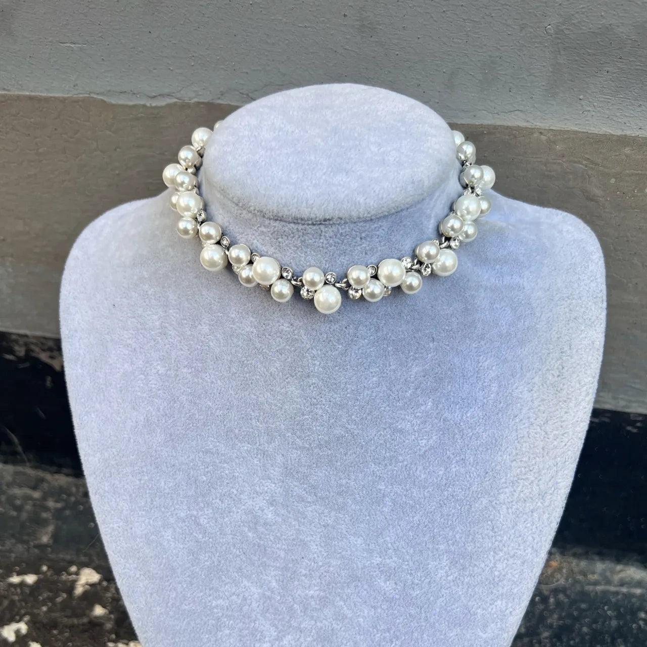 Vintage Pearl Cross Necklace Choker - Jewelry de Corner