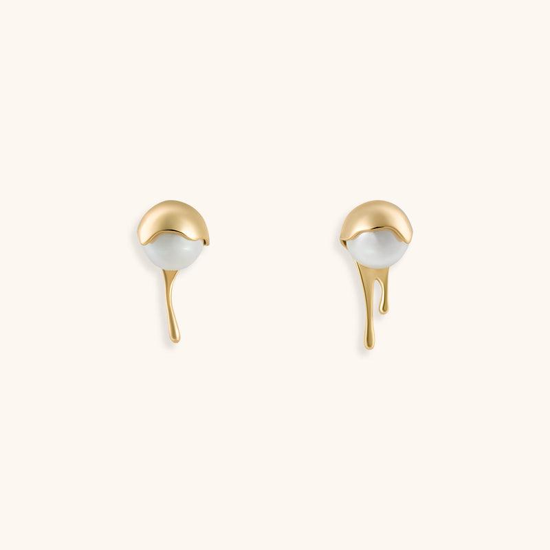 Pearl Girl Studs - Jewelry de Corner