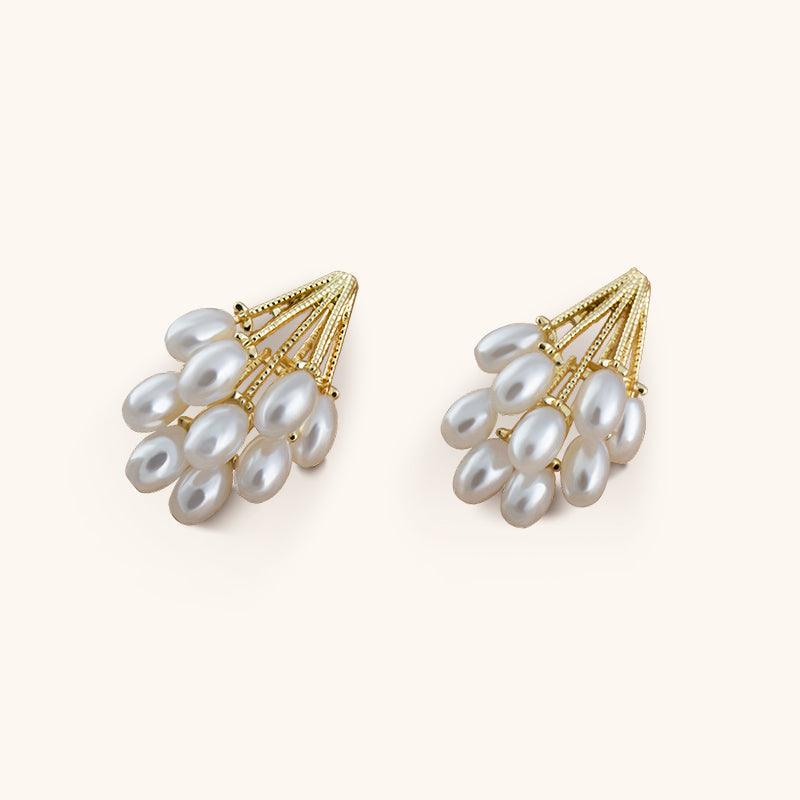 Pearl Tassel Studs - Jewelry de Corner
