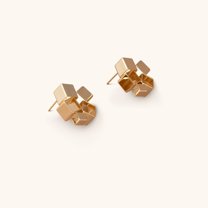 Mysterious Cube Studs - Jewelry de Corner