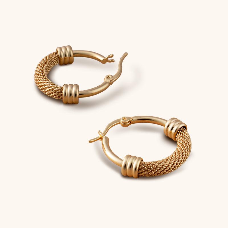 Golden Rhythm Hoops - Jewelry de Corner