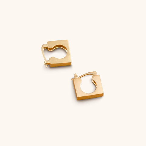 Wedge Stone Hoops - Jewelry de Corner