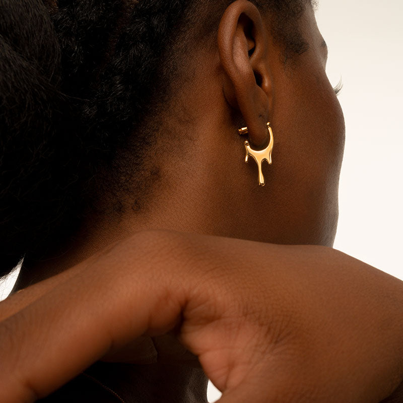 Flowing Hoops - Jewelry de Corner