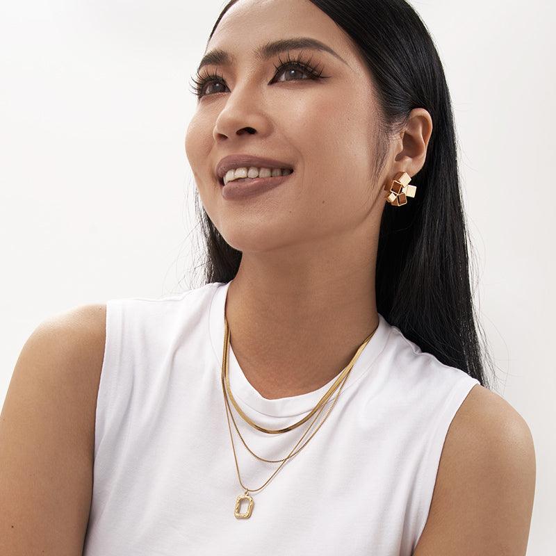 Mysterious Cube Studs - Jewelry de Corner