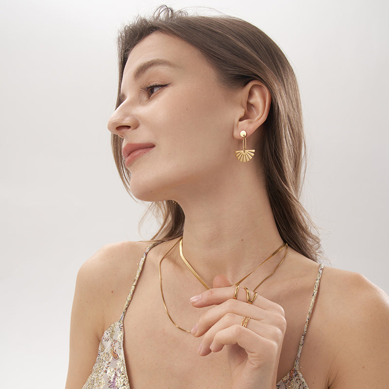 Golden Feather Fan - Jewelry de Corner