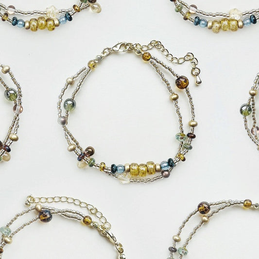 Pulseras de cuentas checas antiguas