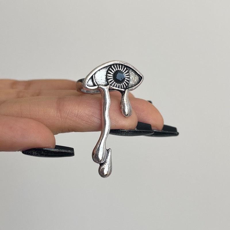 Tearful Eye Exaggerated Ring - Jewelry de Corner