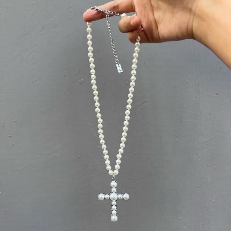 Vintage Pearl Cross Necklace - Jewelry de Corner