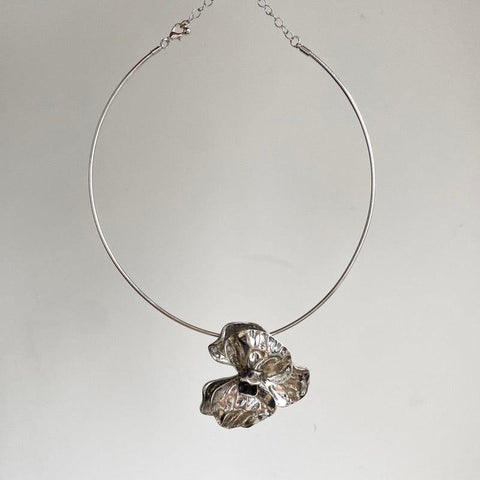 Silver Abstract Exaggerated Necklace - Jewelry de Corner