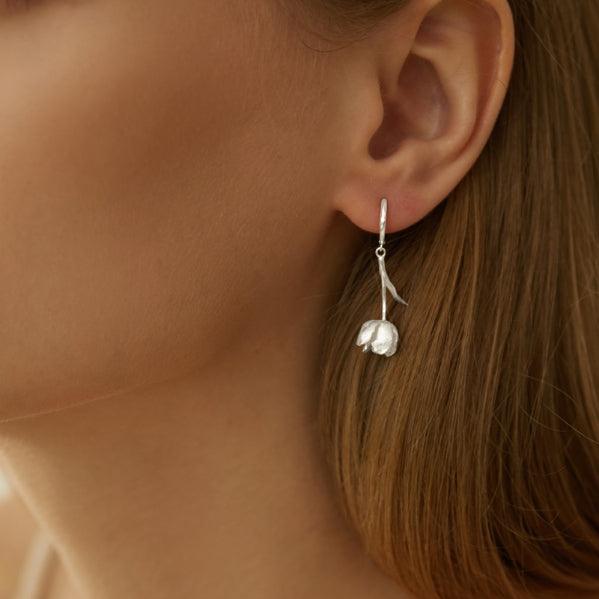 Abstract Tulip Silver Earrings - Jewelry de Corner