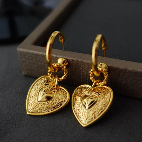 Heart Light Luxury French Retro Earrings - Jewelry de Corner