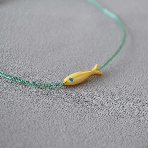 Blue Thread Braided Gold Fish Ultra-Thin Bracelet - Jewelry de Corner