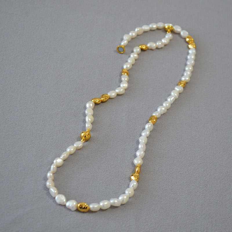 Irregular Baroque Pearl Brass Gold Plated Bead Necklace - Jewelry de Corner