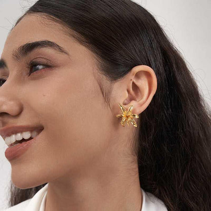 Blooming Moment Studs Earrings - 18K Gold Plated - Jewelry de Corner