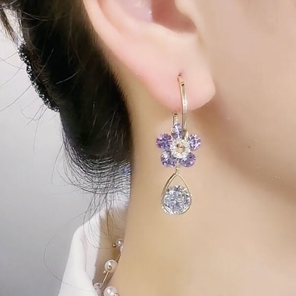 Flower Crystal Earrings - Jewelry de Corner