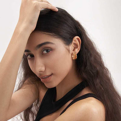 Feather Flying Hoops Earrings - 18K Gold Plated - Jewelry de Corner