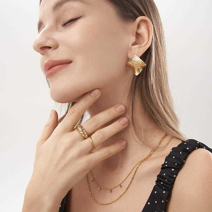 Floating Shore Studs Earrings - 18K Gold Plated - Jewelry de Corner