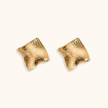 Floating Shore Studs Earrings - 18K Gold Plated - Jewelry de Corner