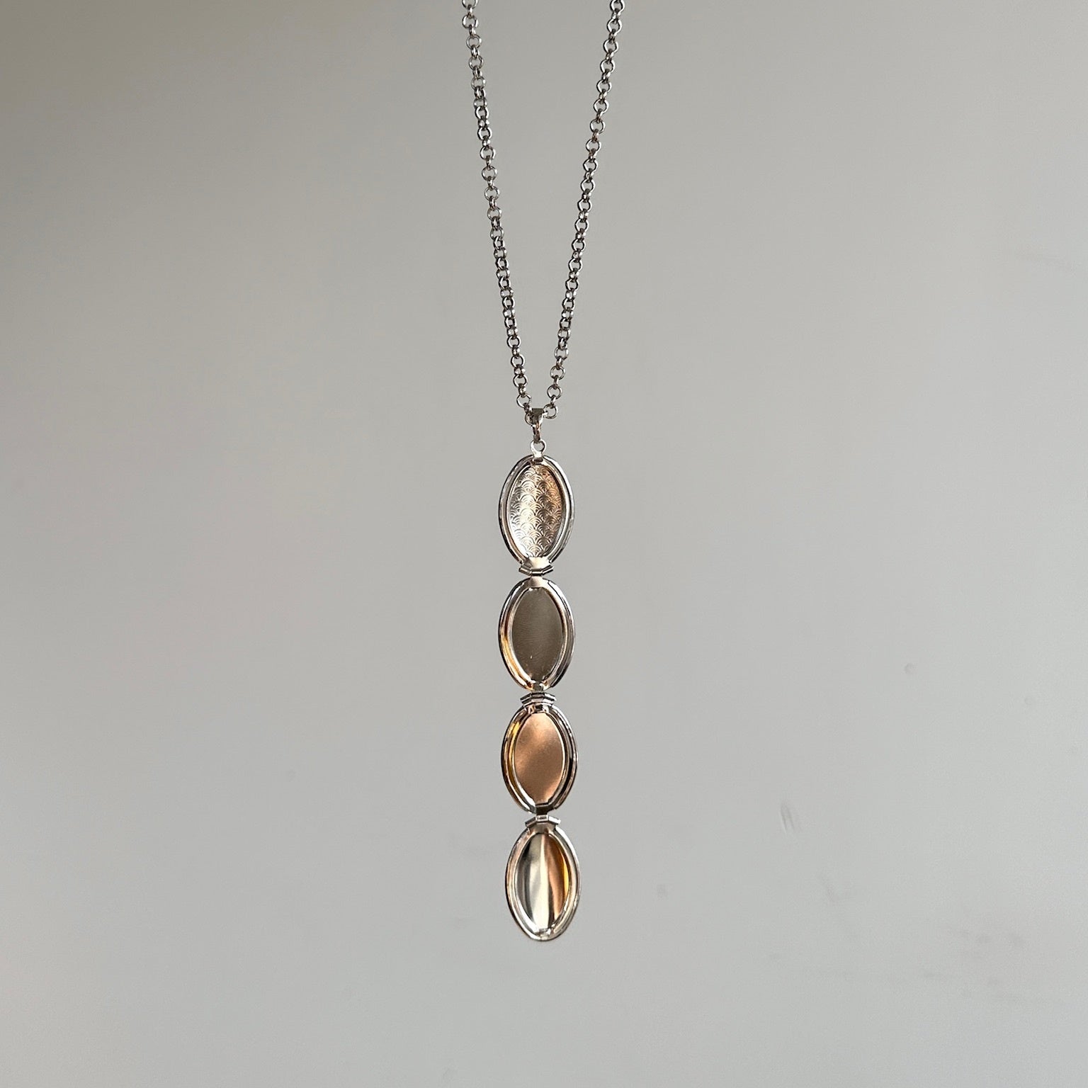 Foldable Silver Geometric Necklace - Jewelry de Corner