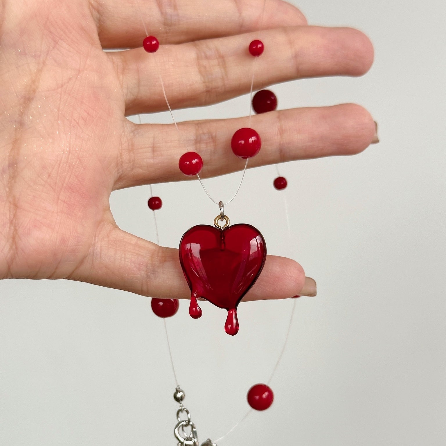 Geometric Scarlet Design Necklace - Jewelry de Corner