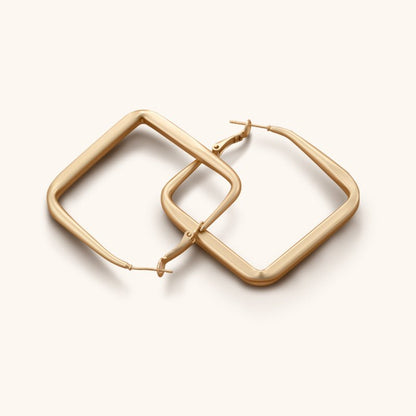 Gold Frame Swaying Hoops Earrings - 18K Gold Plated - Jewelry de Corner