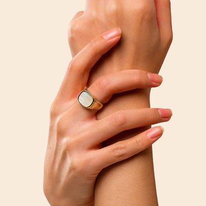 Gold Jade Ring - 18K Gold Plated - Jewelry de Corner