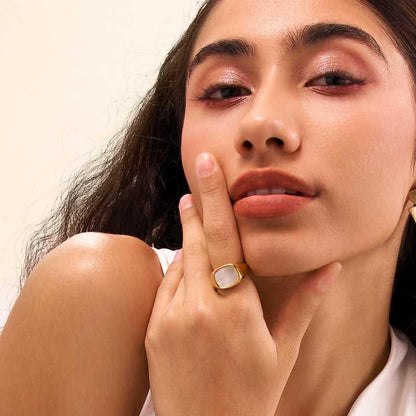 Gold Jade Ring - 18K Gold Plated - Jewelry de Corner