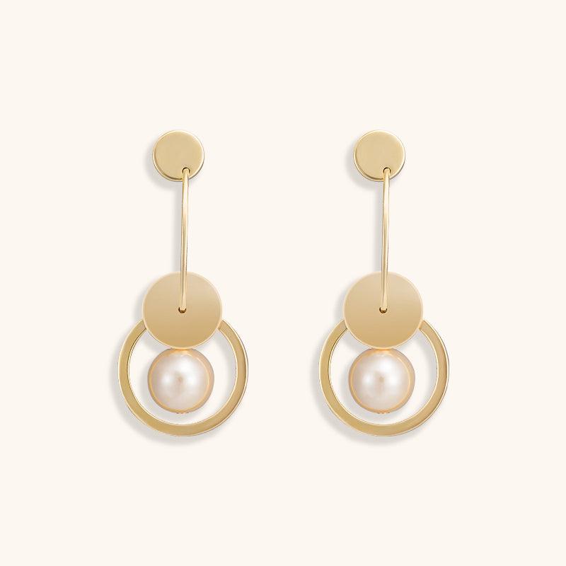 Hanging Pearl Drop Earrings - 18K Gold Plated - Jewelry de Corner