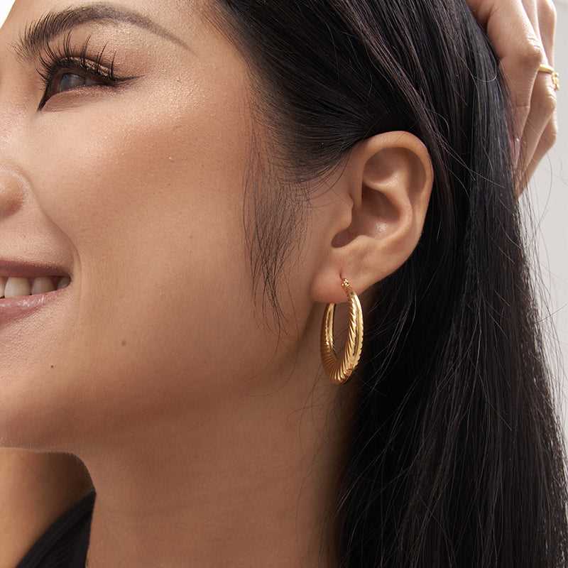 Heart of Athena Hoops Earrings - 18K Gold Plated - Jewelry de Corner