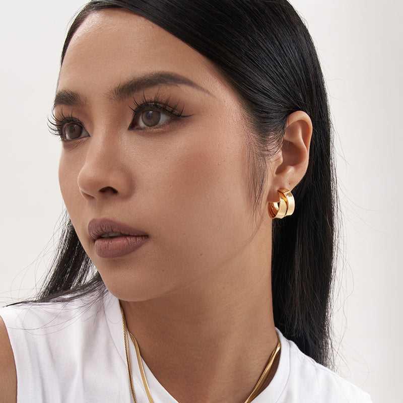 Heart of the Ganges Hoops Earrings - 18K Gold Plated - Jewelry de Corner