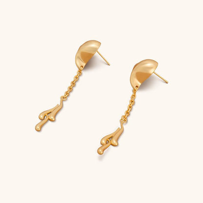 Love Lingers Studs Earrings - 18K Gold Plated - Jewelry de Corner