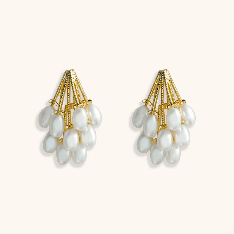 Pearl Tassel Studs Earrings - 18K Gold Plated - Jewelry de Corner