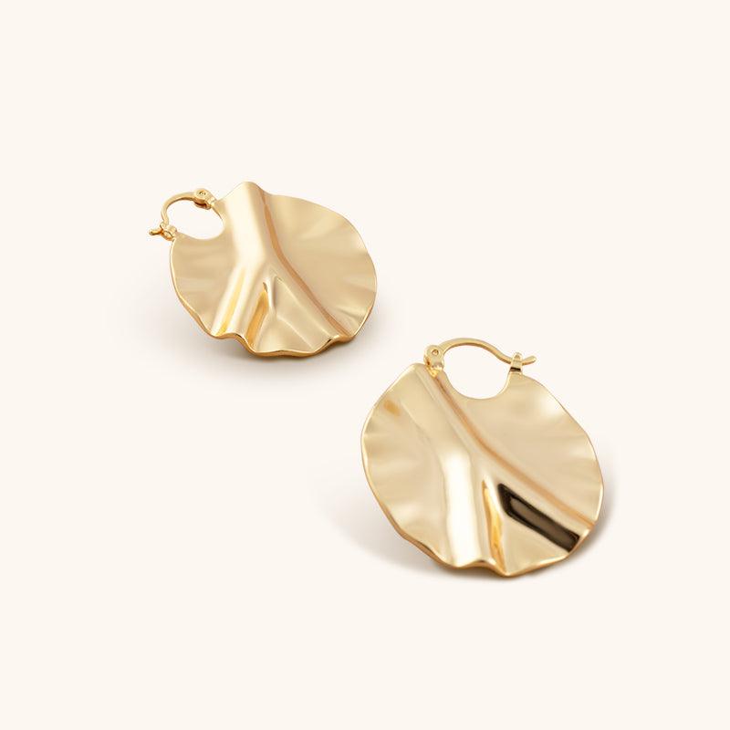 Streamer Impression Hoops Earrings - 18K Gold Plated - Jewelry de Corner