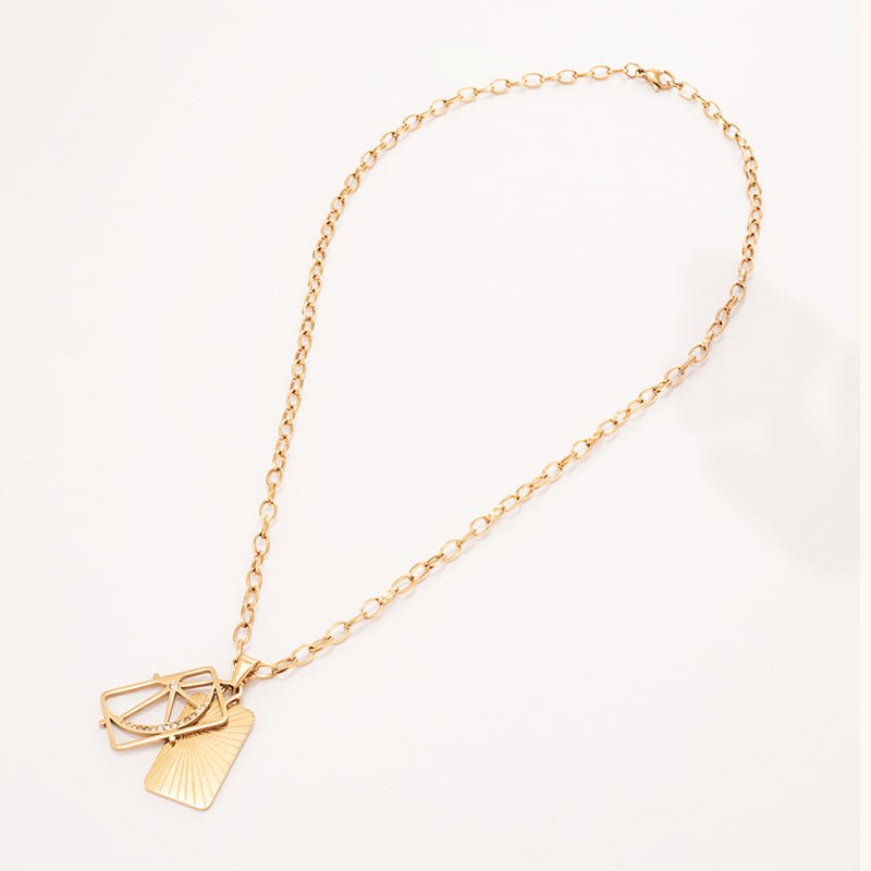 Sun Moon Temple Necklace - 18K Gold Plated - Jewelry de Corner