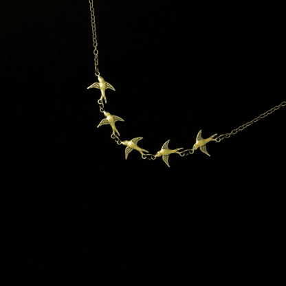 Vintage Swallow Bird Necklace - Jewelry de Corner