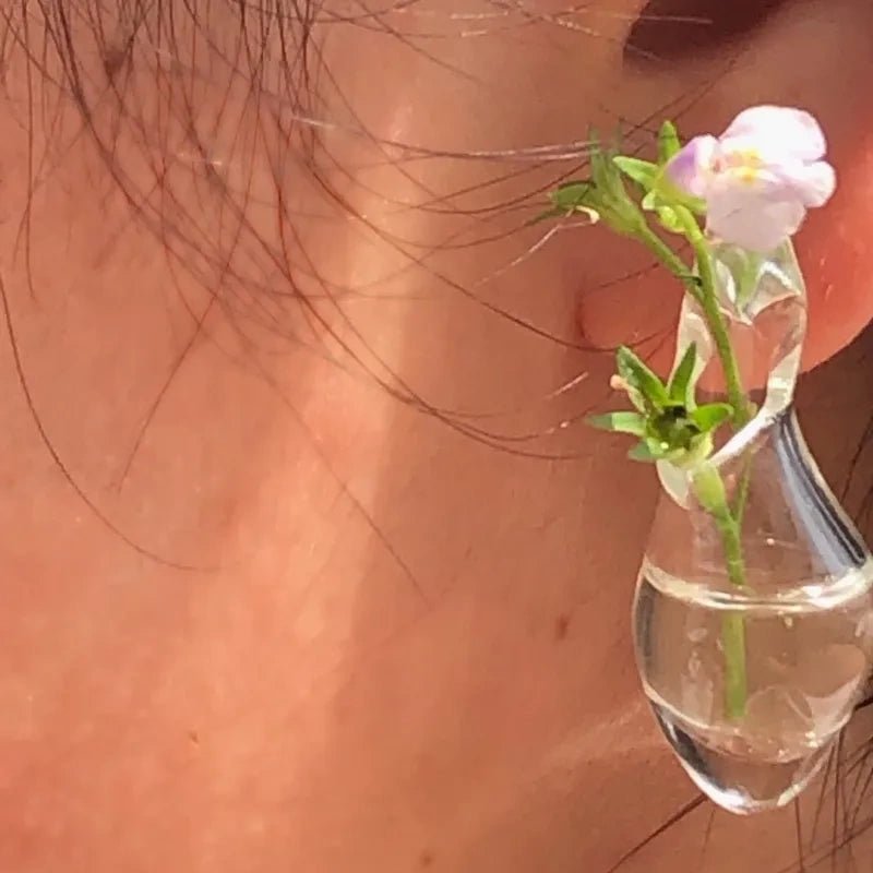 Vitality Transparent Glass Container Can Be Used To Arrange Flower Earrings - Jewelry de Corner