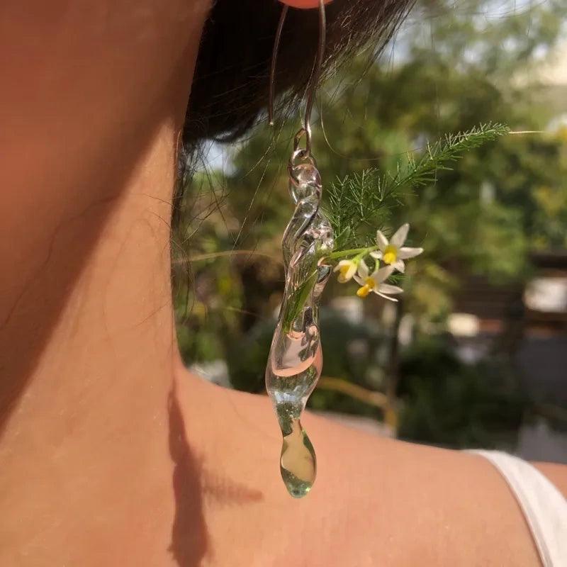 Vitality Transparent Glass Container Can Be Used To Arrange Flower Earrings - Jewelry de Corner