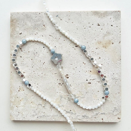 Water Colored Fresh Flower Handmade Necklace - Jewelry de Corner