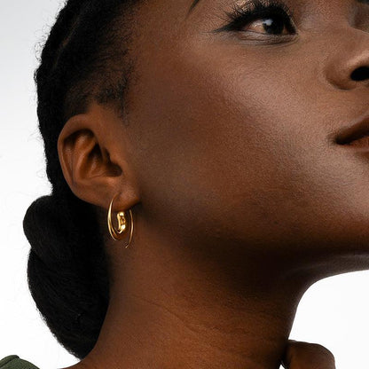 Wave Hoops Earrings - 18K Gold Plated - Jewelry de Corner