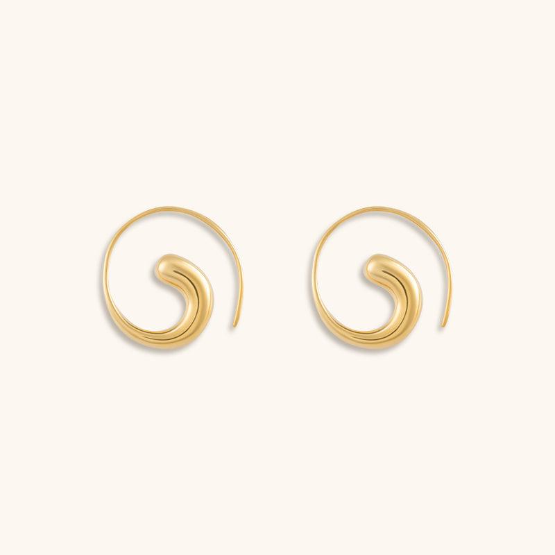 Wave Hoops Earrings - 18K Gold Plated - Jewelry de Corner