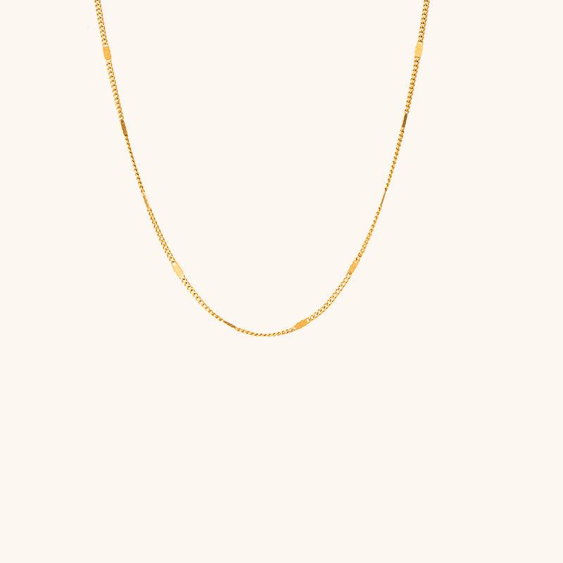 Witness Studs Earrings - 18K Gold Plated - Jewelry de Corner